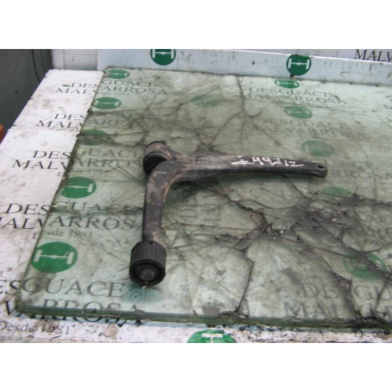 Recambio de brazo suspension inferior delantero derecho para peugeot 605 3.0 v6 24v cat referencia OEM IAM   
