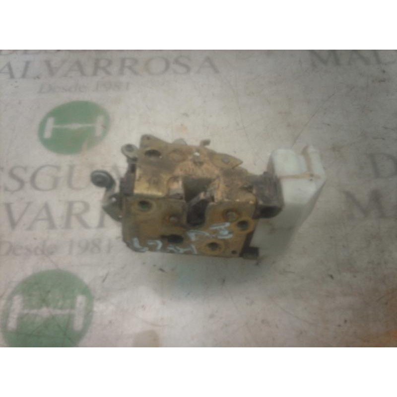 Recambio de cerradura puerta trasera izquierda para alfa romeo 146 1.7 16v referencia OEM IAM   