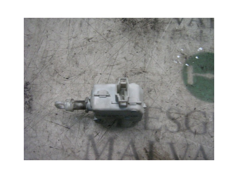 Recambio de motor c/c porton para seat ibiza (6l1) signo referencia OEM IAM   