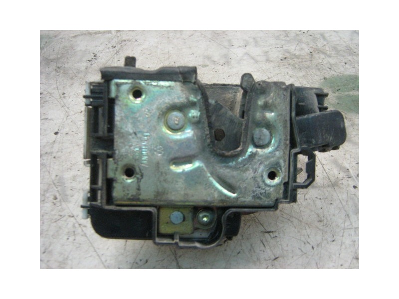 Recambio de cerradura puerta trasera derecha para volkswagen golf iii berlina (1h1) gt special referencia OEM IAM   