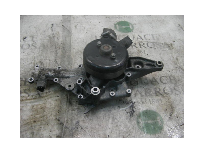 Recambio de bomba agua para mercedes clase c (w203) berlina 320 (203.064) referencia OEM IAM   