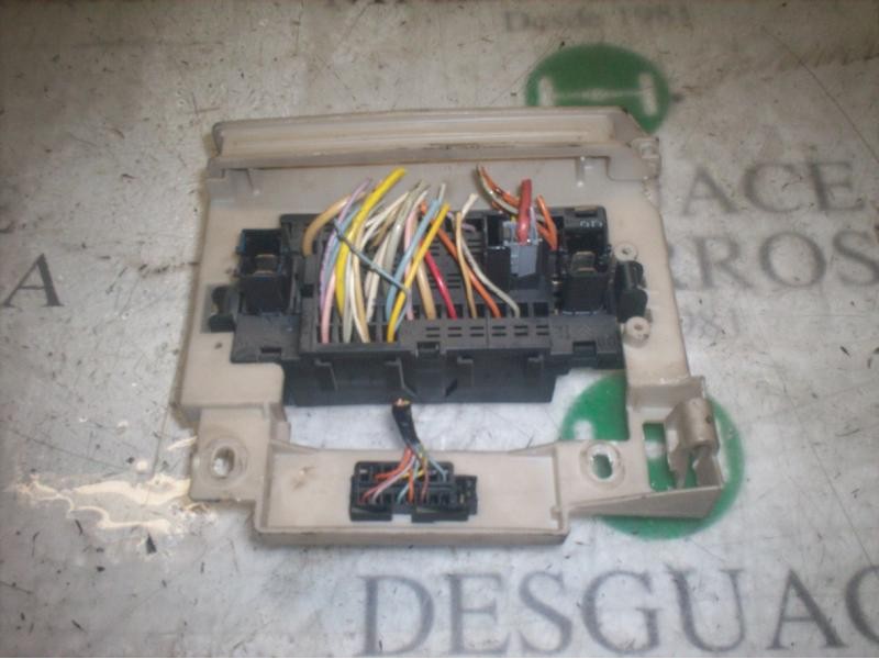 Recambio de caja reles / fusibles para citroen xsara coupe 2.0 hdi vtr referencia OEM IAM   