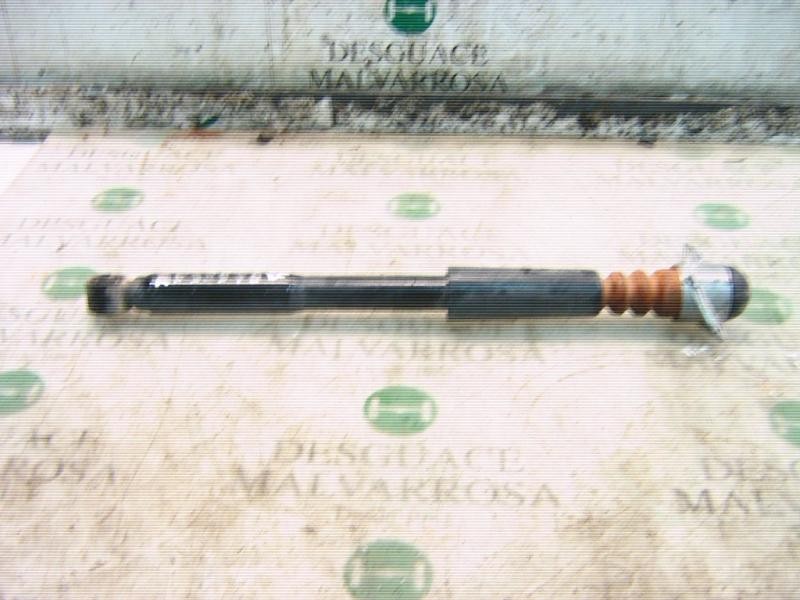 Recambio de amortiguador trasero derecho para volkswagen fox (5z1) básico referencia OEM IAM   