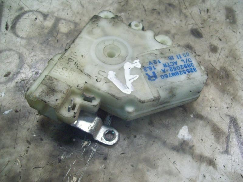 Recambio de motor c/c trasero derecho para nissan almera (n16/e) ambience referencia OEM IAM   