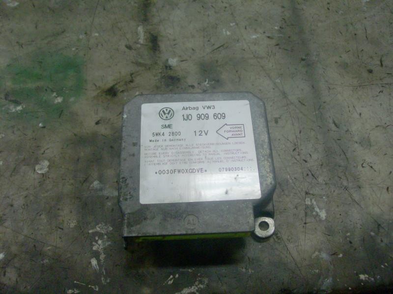 Recambio de centralita airbag para volkswagen golf iv berlina (1j1) 1.9 tdi referencia OEM IAM   