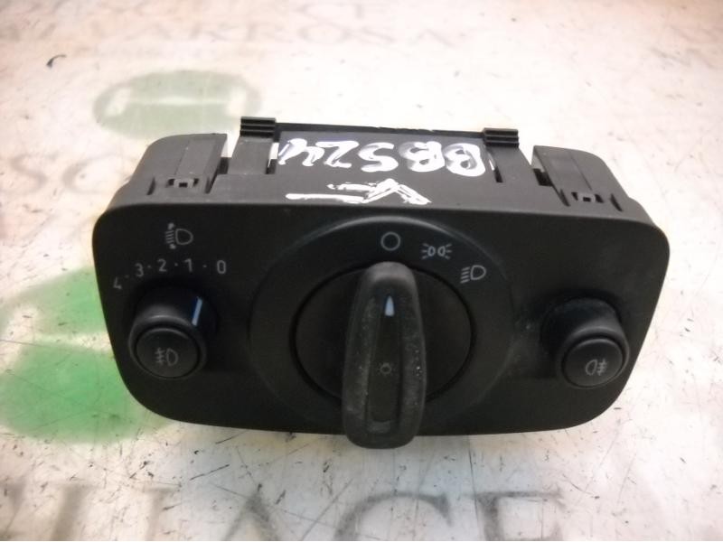 Recambio de mando luces para ford fiesta (cb1) ghia referencia OEM IAM   