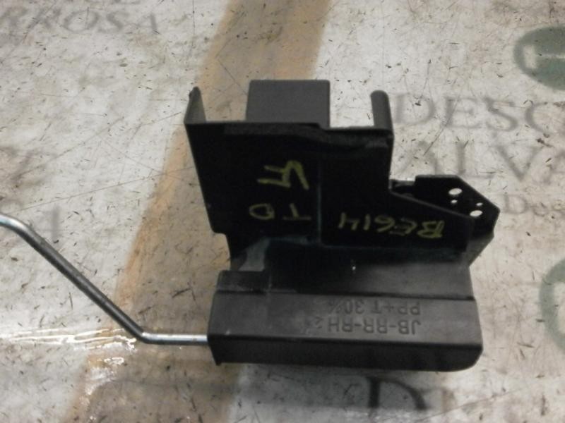 Recambio de cerradura puerta trasera derecha para hyundai accent (mc) gl crdi referencia OEM IAM  814201E000 