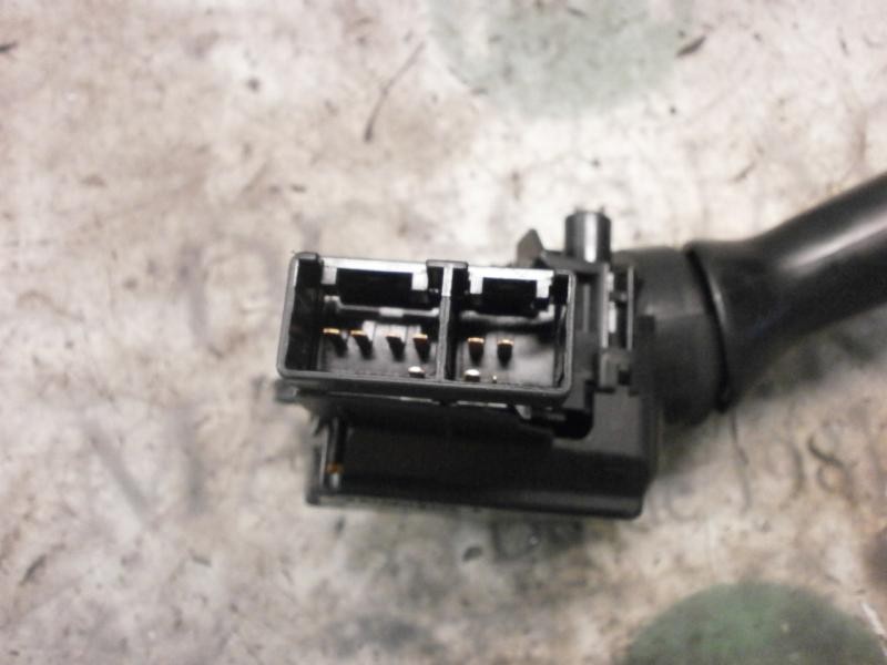 Recambio de mando limpia para toyota yaris (ncp1/nlp1/scp1) 1.3 cat referencia OEM IAM   