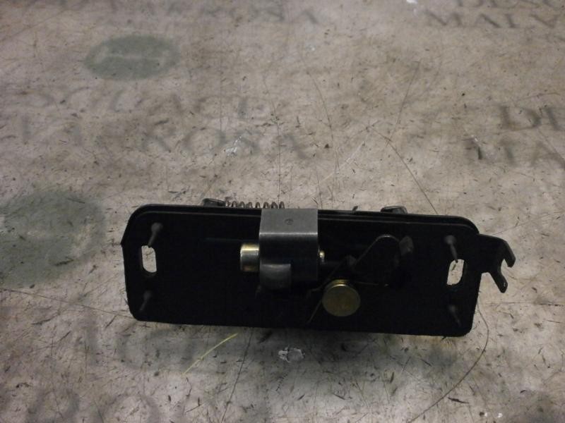 Recambio de maneta porton para nissan almera tino (v10m) visia referencia OEM IAM   