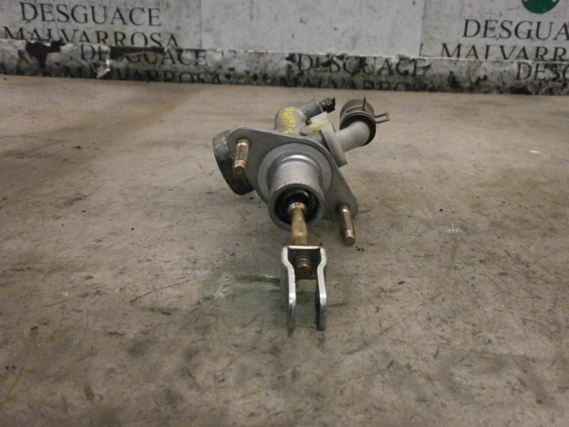 Recambio de bomba embrague para nissan almera tino (v10m) visia referencia OEM IAM   