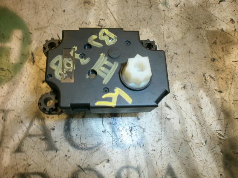 Recambio de motor apertura trampillas climatizador para renault scenic ii grand dynamique referencia OEM IAM   