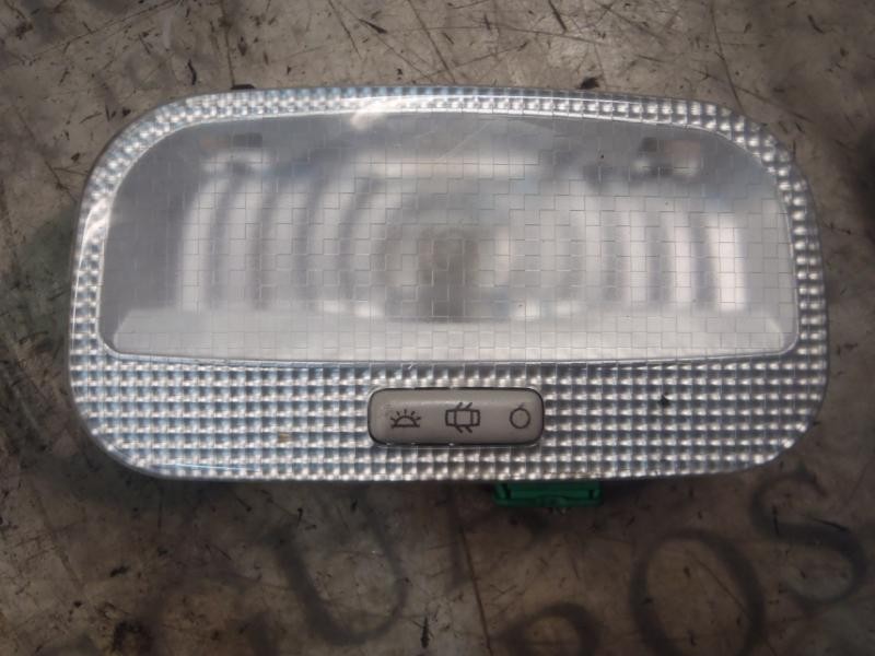 Recambio de piloto interior para citroen c4 berlina sx referencia OEM IAM  6362Q0 