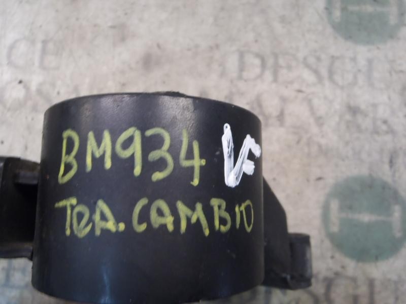 Recambio de soporte cambio para kia shuma ii 1.6 ls berlina portón referencia OEM IAM   