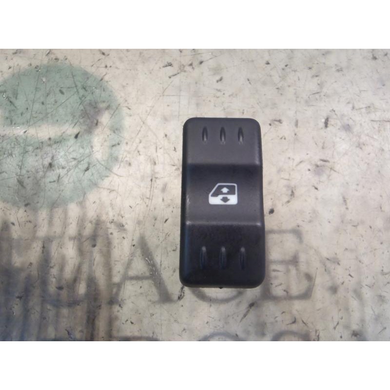 Recambio de mando elevalunas delantero izquierdo para dacia logan ambiance referencia OEM IAM  6001546816 