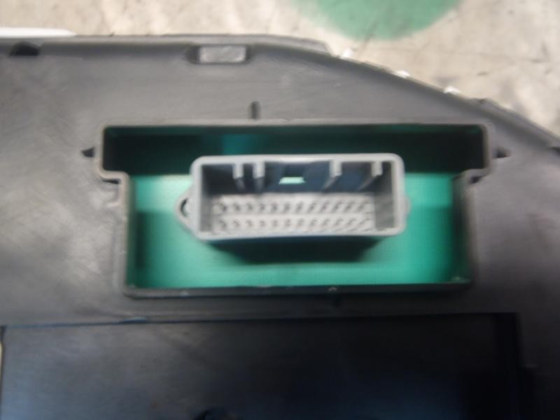 Recambio de cuadro instrumentos para renault megane ii berlina 3p confort authentique referencia OEM IAM   