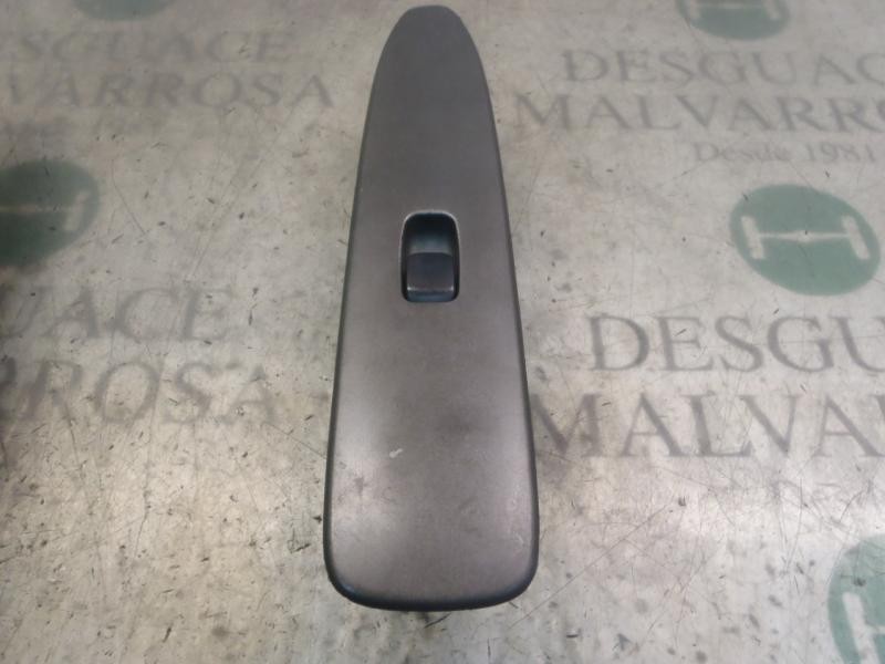 Recambio de mando elevalunas delantero derecho para lexus is200 (gxe10) 2.0 referencia OEM IAM 8404053020 8403053010C0 514374000