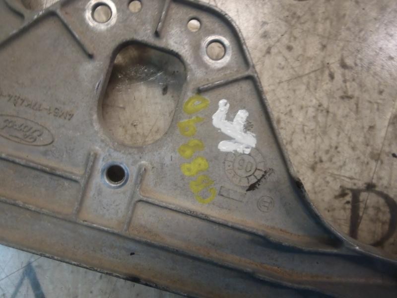 Recambio de articulacion limpia delantero para ford focus berlina (cap) trend referencia OEM IAM   