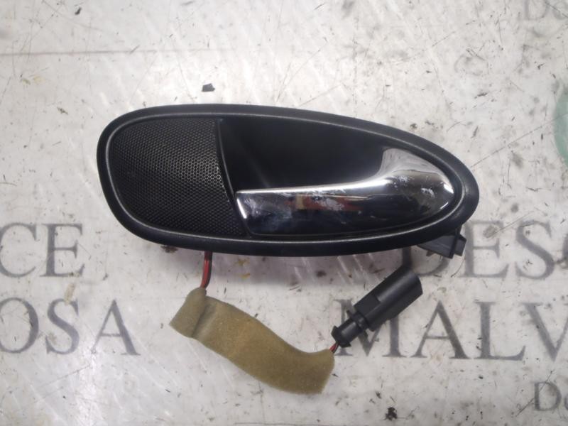 Recambio de maneta interior trasera derecha para seat leon (1p1) comfort limited referencia OEM IAM  5P0837114C1UQ 