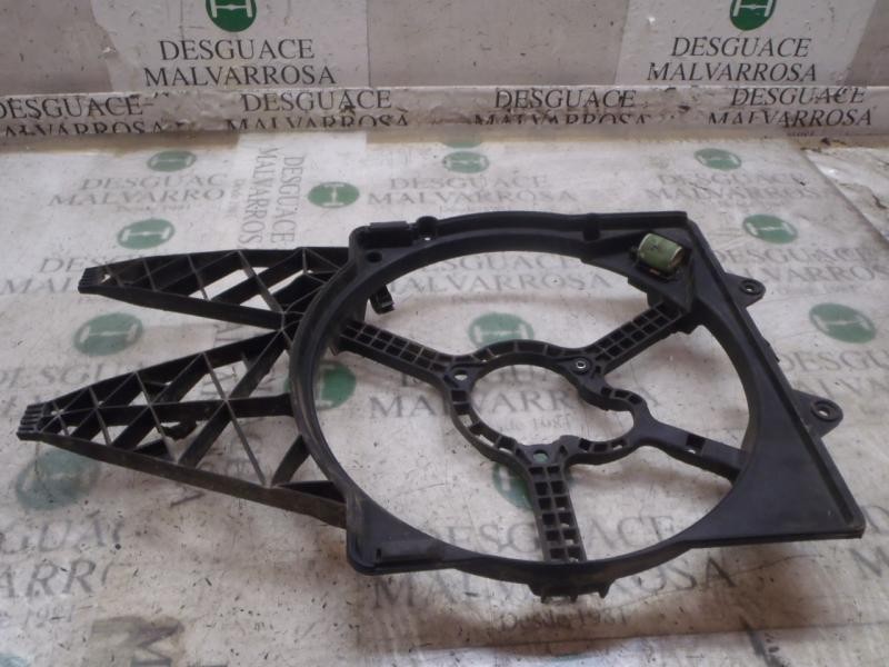 Recambio de canalizador aire para fiat grande punto (199) 1.3 16v jtd cat referencia OEM IAM  55703902 