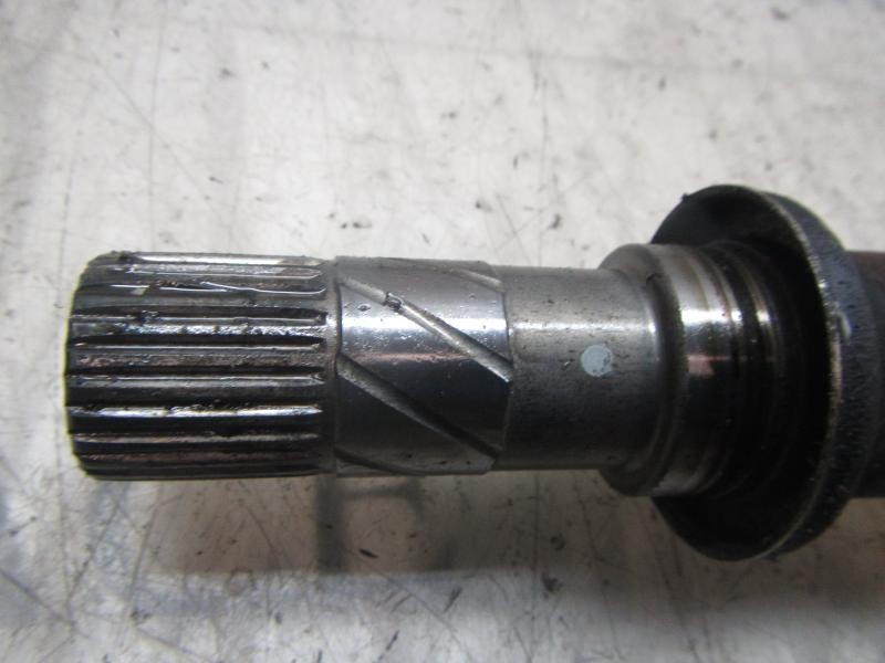 Recambio de transmision derecha para renault modus dynamique referencia OEM IAM  8200618111 