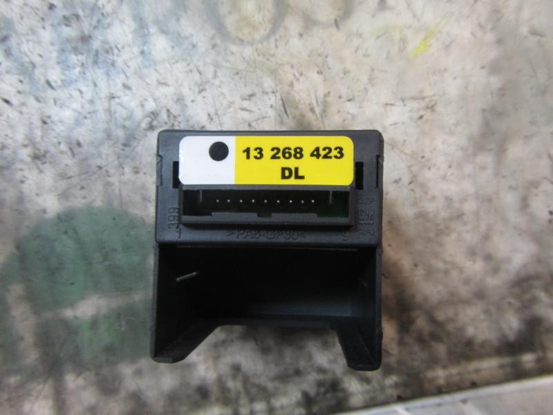 Recambio de warning para opel meriva cosmo referencia OEM IAM   