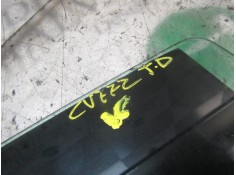 Recambio de cristal puerta trasero derecho para renault megane iii berlina 5 p dynamique referencia OEM IAM  823000007R  2