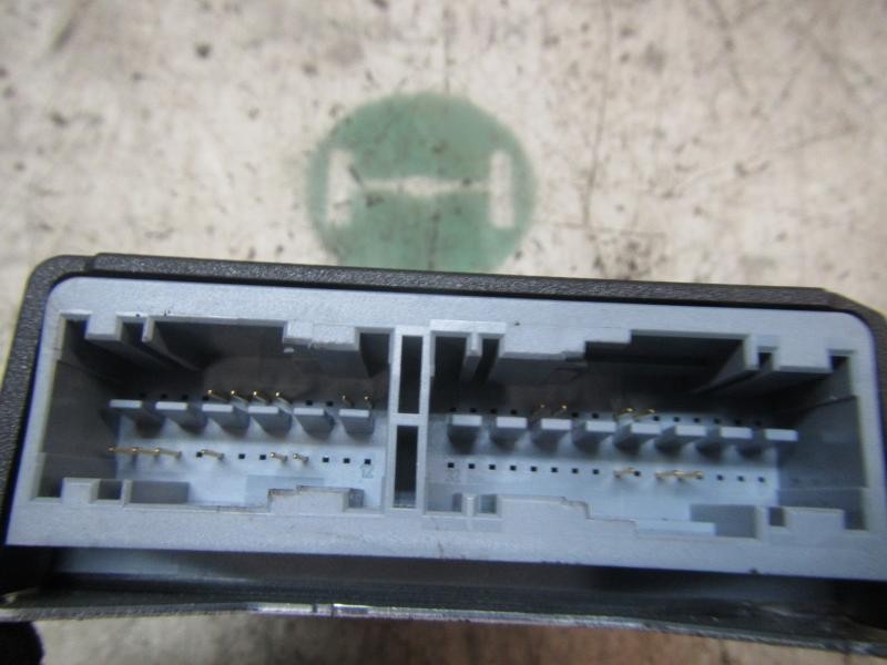 Recambio de centralita airbag para fiat doblo 1.3 16v jtd cat referencia OEM IAM 51881770 51881770 0285010857