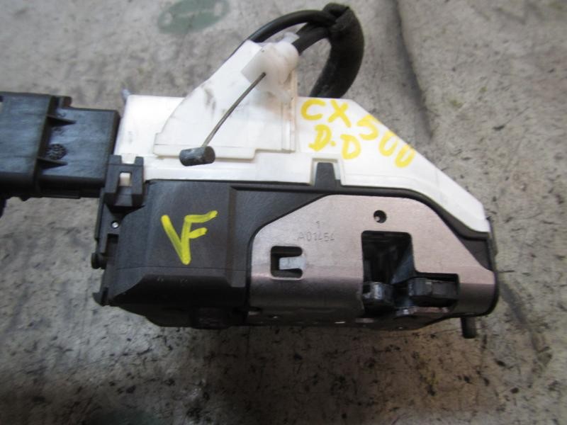 Recambio de cerradura puerta delantera derecha para peugeot 308 confort referencia OEM IAM  9136CR 