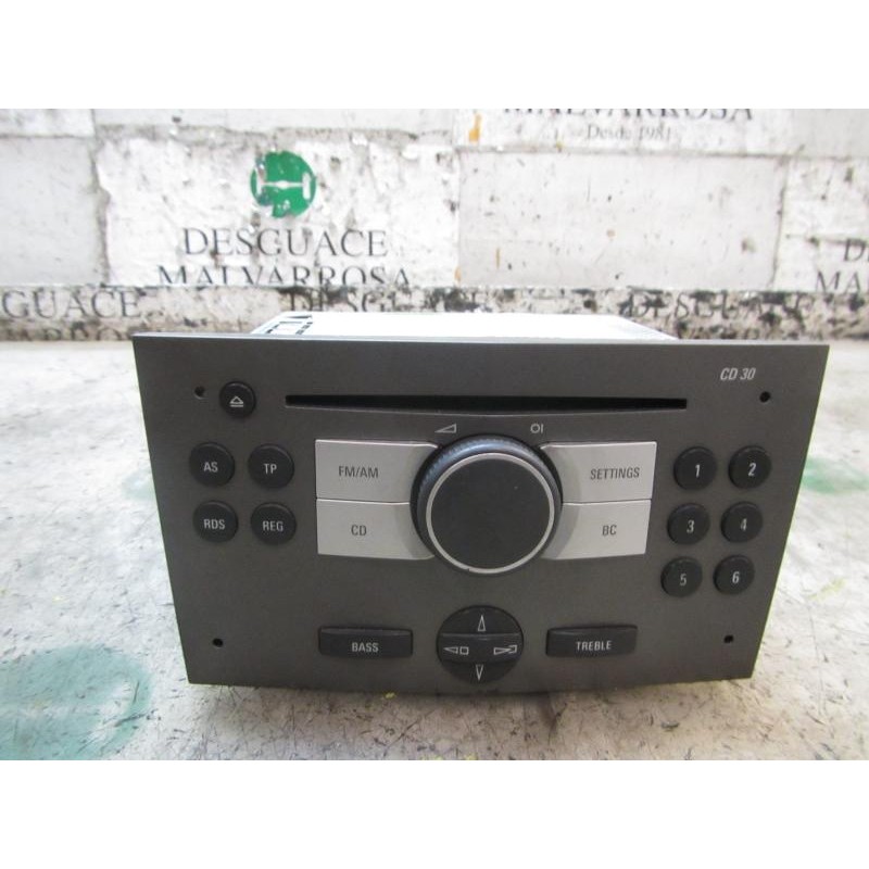 Recambio de sistema audio / radio cd para opel zafira b 1.9 cdti referencia OEM IAM   