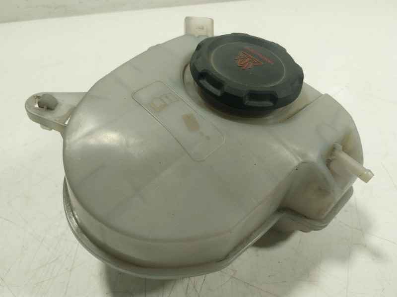 Recambio de deposito expansion para volkswagen tiguan (ad1, ax1) 2.0 tdi referencia OEM IAM 2Q0121407D 5WA121407F 