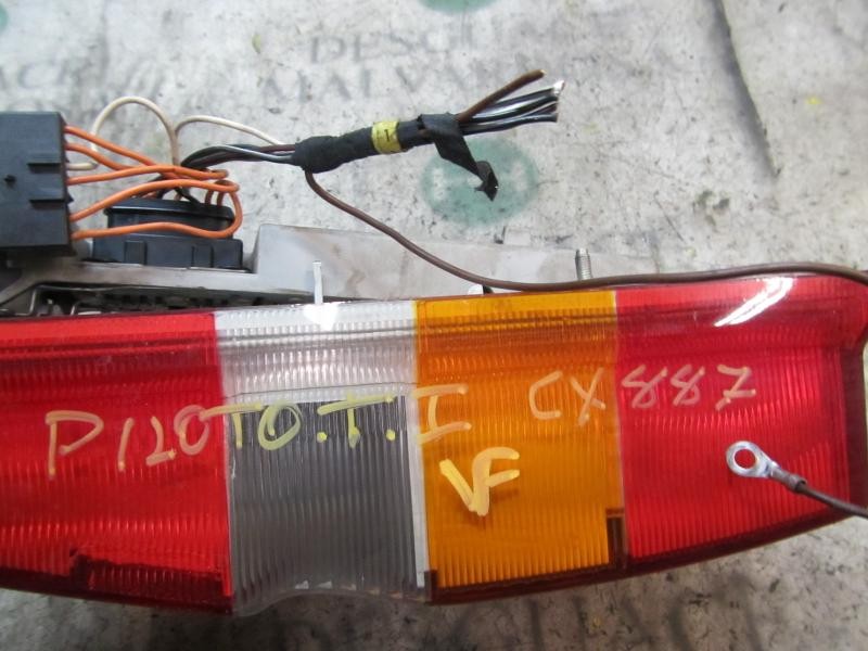 Recambio de piloto trasero izquierdo para ford escort berlina/turnier bravo lim. referencia OEM IAM   