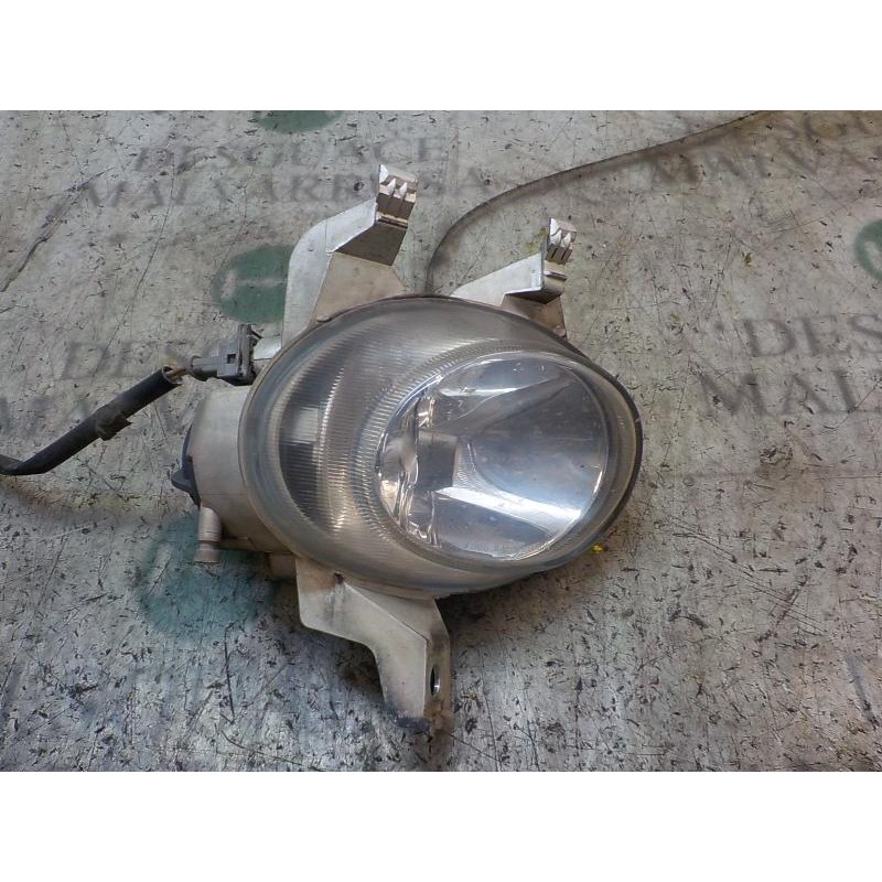 Recambio de faro antiniebla derecho para peugeot 206 berlina 1.9 diesel referencia OEM IAM   