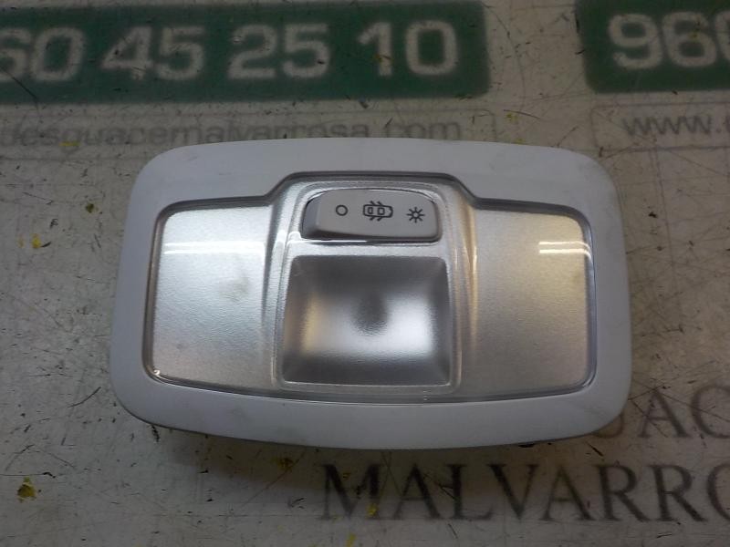 Recambio de piloto interior para peugeot 308 business line referencia OEM IAM 96781443PR  