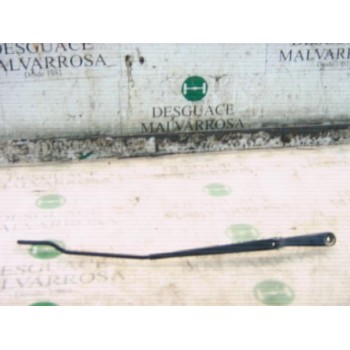 BRAZO LIMPIA DELANTERO DERECHO 