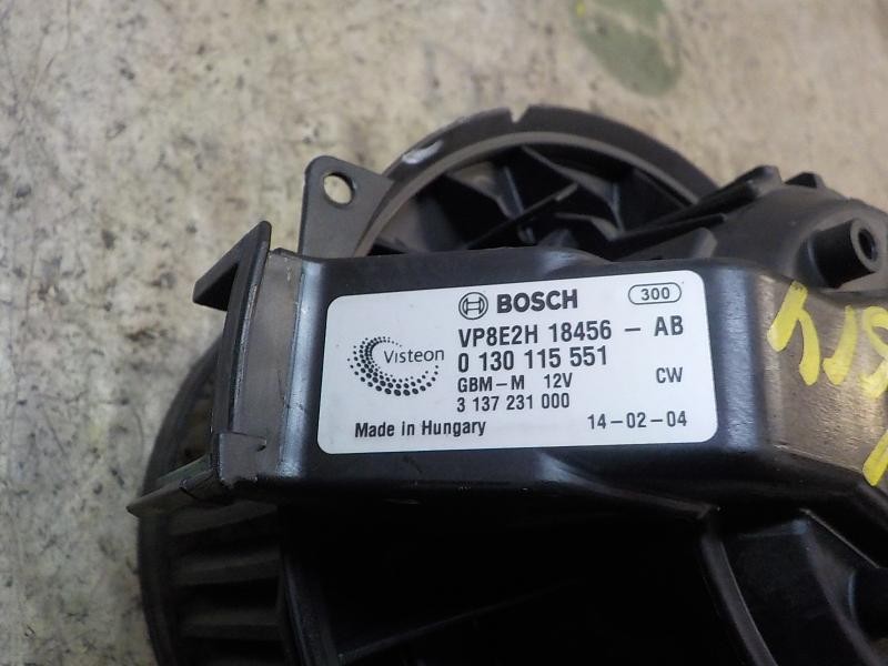 Recambio de motor calefaccion para ford fiesta (ccn) titanium referencia OEM IAM 0130115551 1790329 0130115551