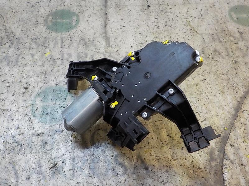 Recambio de motor limpia trasero para peugeot 207 1.4 hdi referencia OEM IAM   