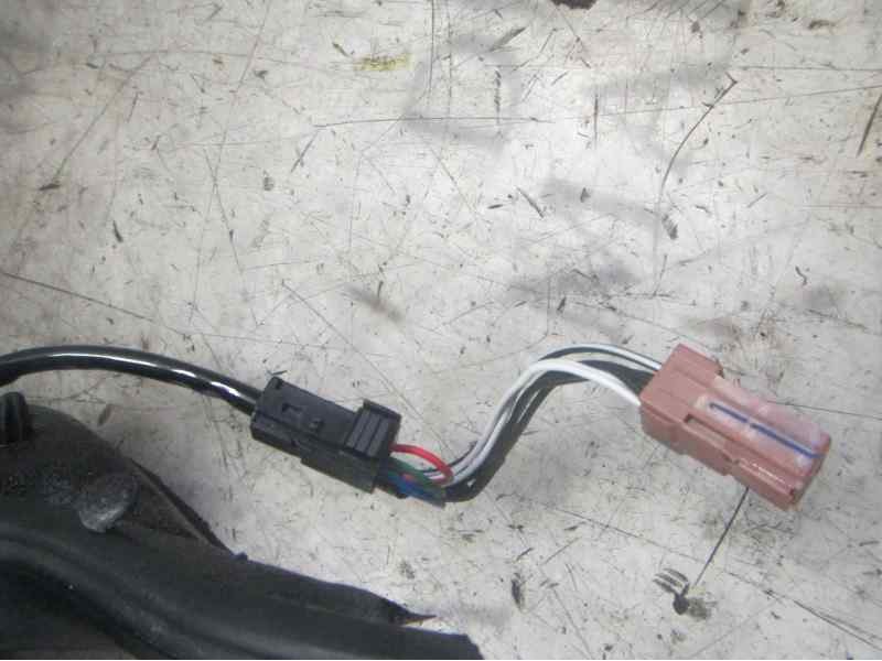 Recambio de espejo derecho para peugeot 208 1.6 16v referencia OEM IAM 4034808  