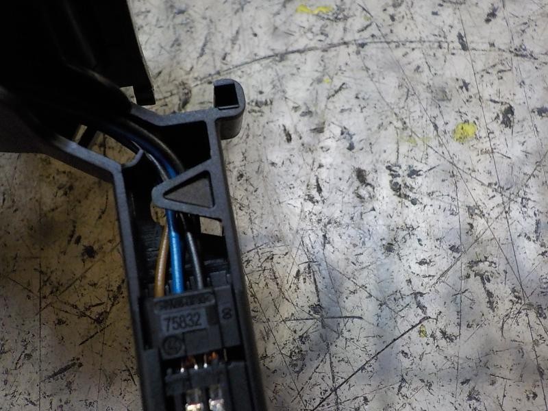 Recambio de mando limpia para volkswagen golf vi (5k1) advance referencia OEM IAM 1K0953519H 1K0953519H9B9 