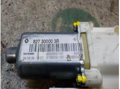 Recambio de motor elevalunas trasero derecho para renault megane iii berlina 5 p 1.9 dci diesel referencia OEM IAM 827300003R 82 2