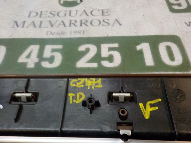 Recambio de maneta interior trasera derecha para volkswagen touareg (7la) tdi v10 referencia OEM IAM  7L6868086C6V6 