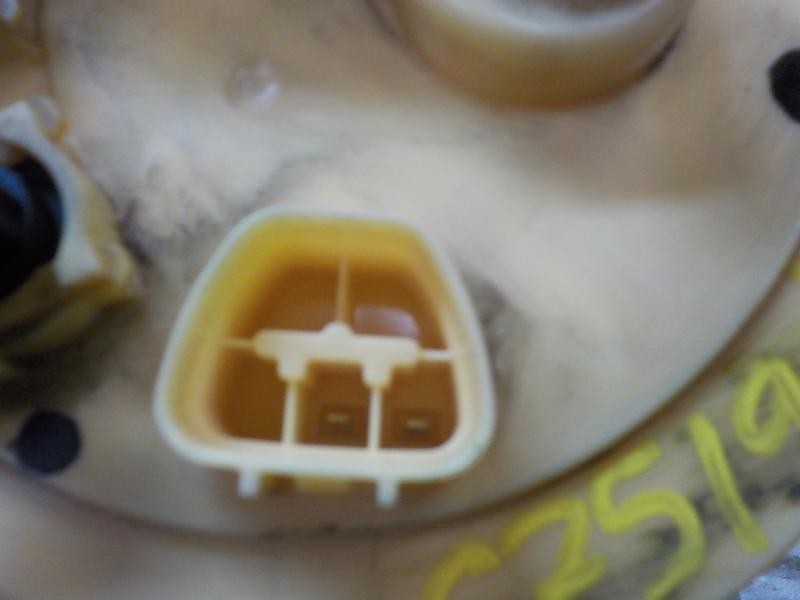 Recambio de aforador para toyota yaris 1.4 turbodiesel cat referencia OEM IAM 770100D042 770100D042 