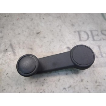 MANETA ELEVALUNAS TRASERA DERECHA 