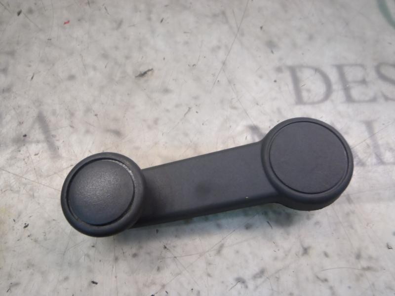 Recambio de maneta elevalunas trasera derecha para ford focus berlina (cap) trend referencia OEM IAM   