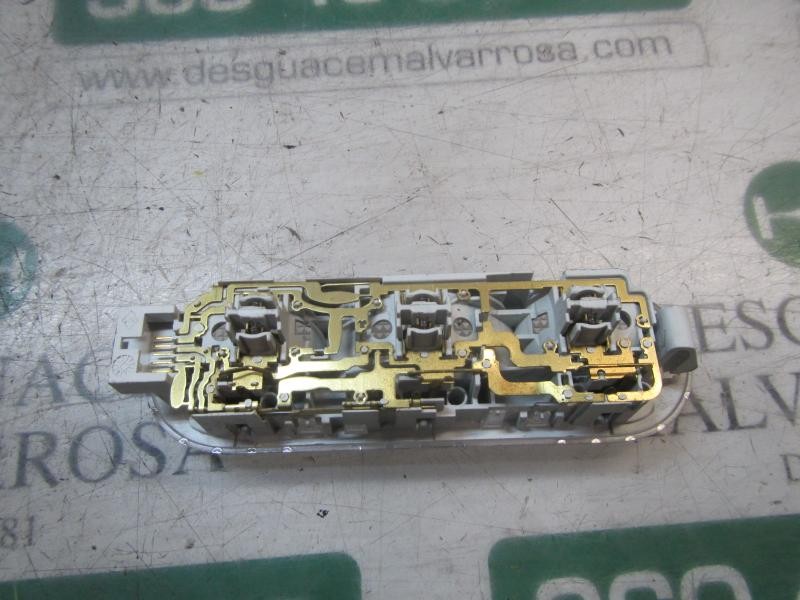 Recambio de piloto interior para nissan qashqai (j10) 1.6 16v cat referencia OEM IAM   