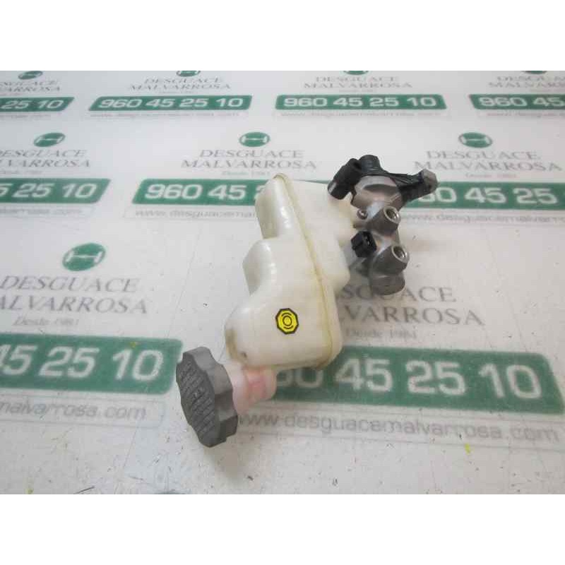 Recambio de bomba freno para kia rio drive referencia OEM IAM  585101W200 