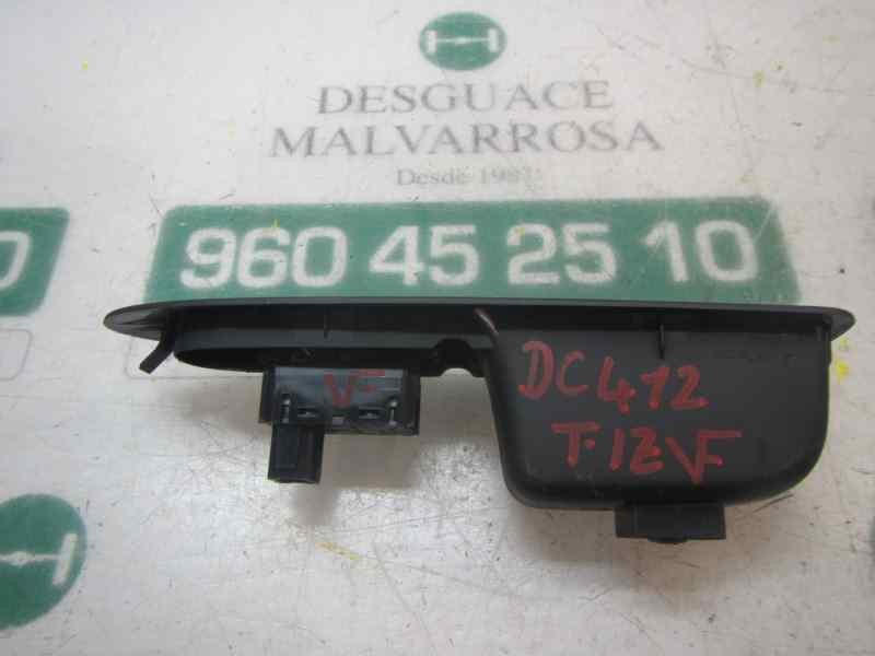Recambio de mando elevalunas trasero izquierdo para citroen c4 lim. seduction referencia OEM IAM 96657926XT 6490JZ 529076433