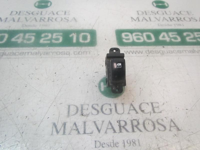 Recambio de mando elevalunas delantero derecho para hyundai i10 classic referencia OEM IAM  935800X0004X 