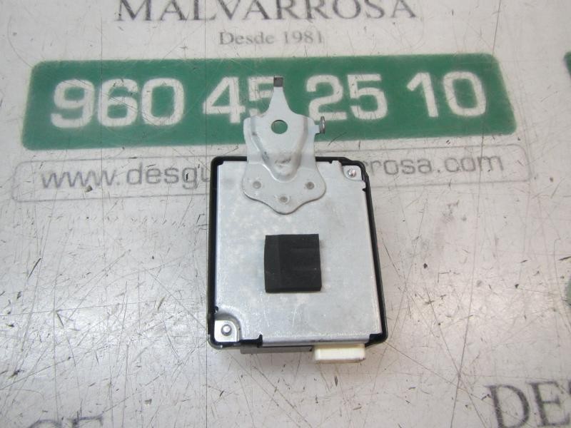 Recambio de modulo electronico para toyota corolla hybrid referencia OEM IAM 897B002060 897B002060 