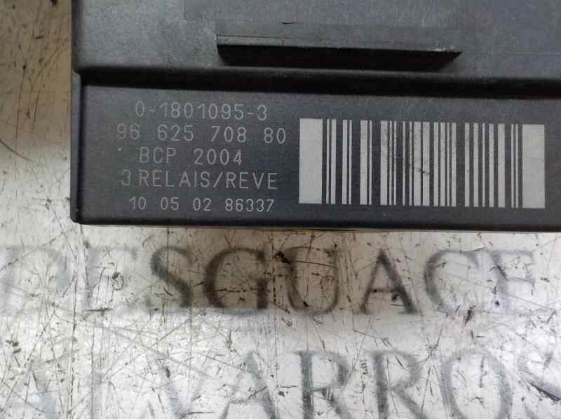 Recambio de caja precalentamiento para peugeot 3008 confort referencia OEM IAM 9662570880 6500EJ 018010953