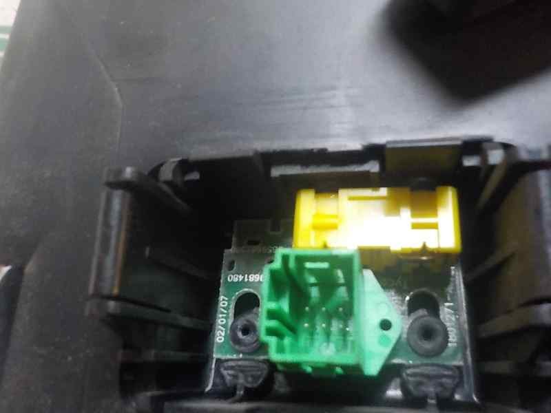 Recambio de guantera para peugeot 308 sw 1.6 hdi fap cat (9hz / dv6ted4) referencia OEM IAM   